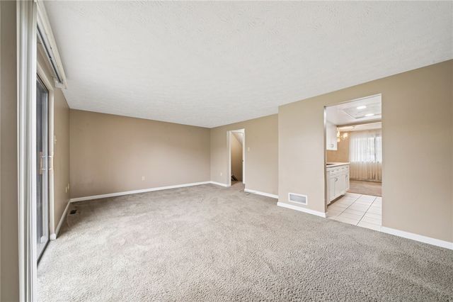 224 Sequoia Ct, Unity Twp, PA 15650