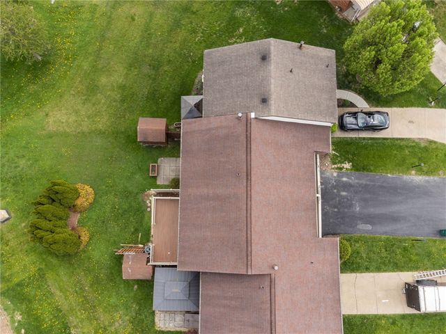 224 Sequoia Ct, Unity Twp, PA 15650