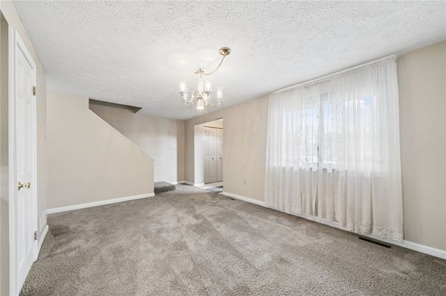 224 Sequoia Ct, Unity Twp, PA 15650
