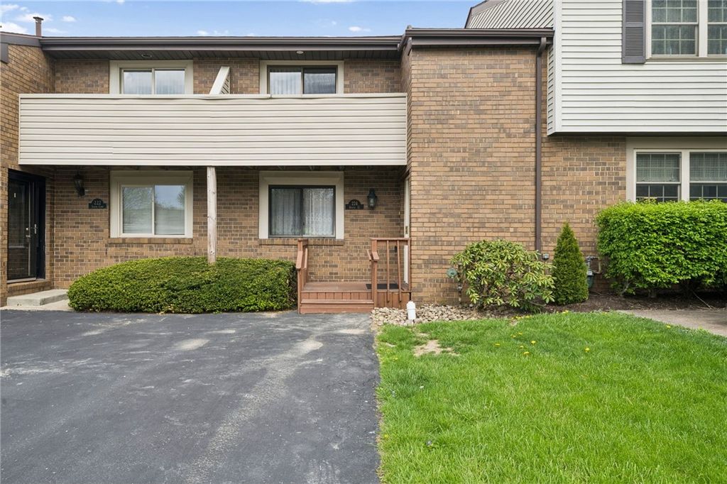 224 Sequoia Ct, Unity Twp, PA 15650