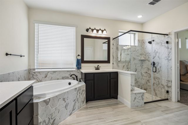 203 Memory Lane, Waxahachie, TX 75165