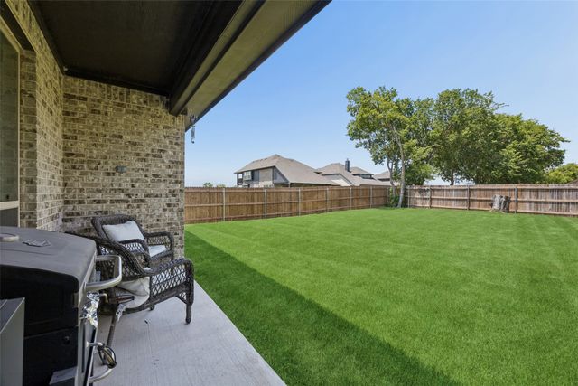 203 Memory Lane, Waxahachie, TX 75165