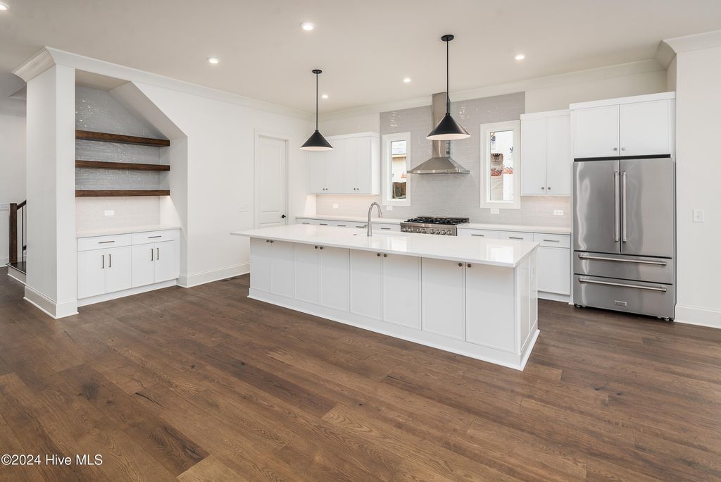 Image 12 of property listing at 46 Pine Tree Point, Snow Hill, NC 28580