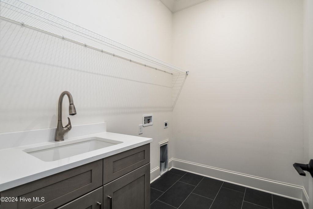 Image 39 of property listing at 46 Pine Tree Point, Snow Hill, NC 28580