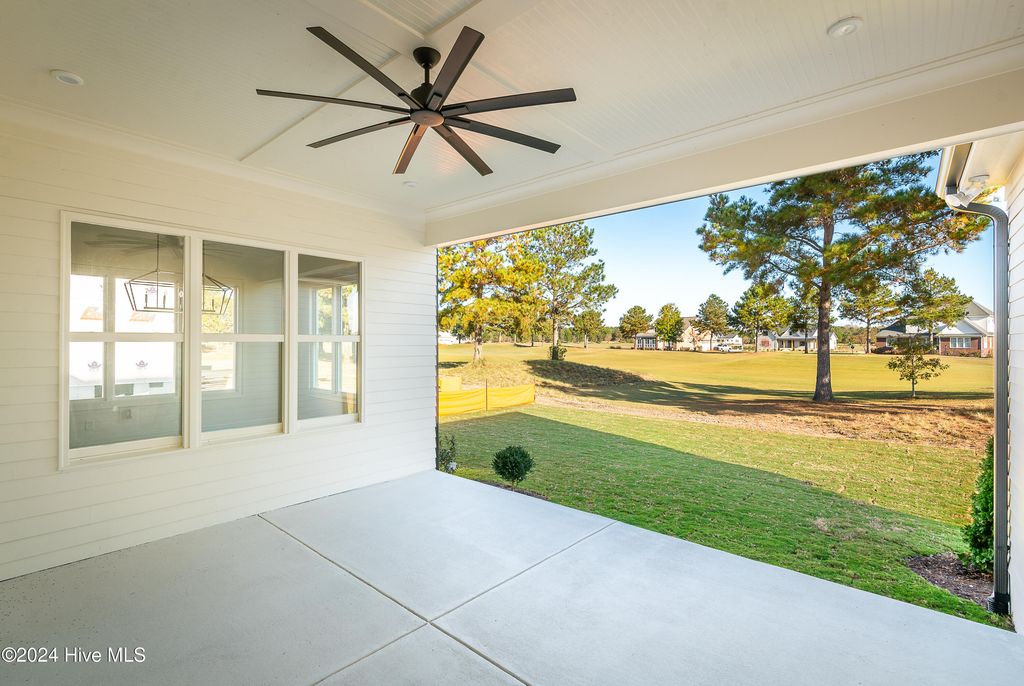 Image 47 of property listing at 46 Pine Tree Point, Snow Hill, NC 28580