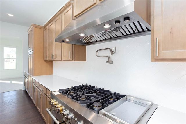 6620 Pond View Drive, Cumming, GA 30028