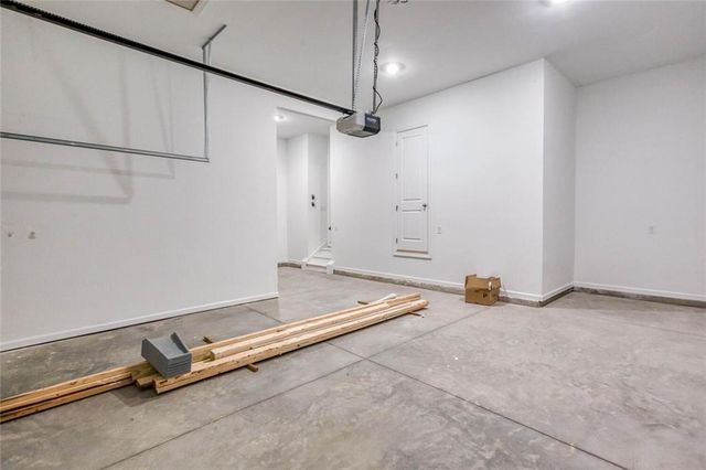 6620 Pond View Drive, Cumming, GA 30028