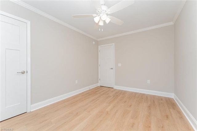 122 Lake Street, Elkin, NC 28621