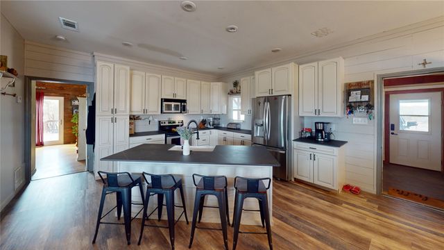 9300 County Road 131, Brownwood, TX 76801