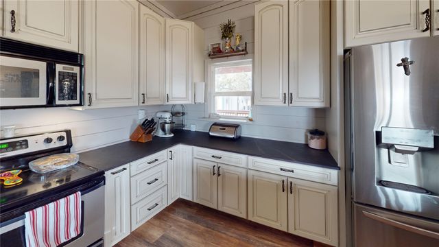 9300 County Road 131, Brownwood, TX 76801