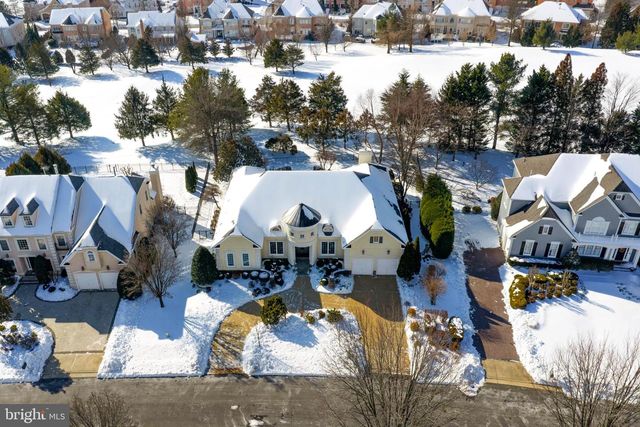 8268 ROXBOROUGH LOOP, Gainesville, VA 20155