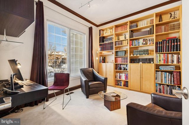 8268 ROXBOROUGH LOOP, Gainesville, VA 20155