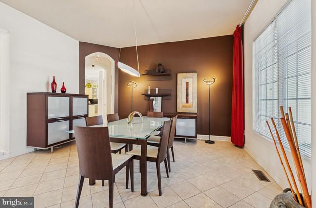 8268 ROXBOROUGH LOOP, Gainesville, VA 20155