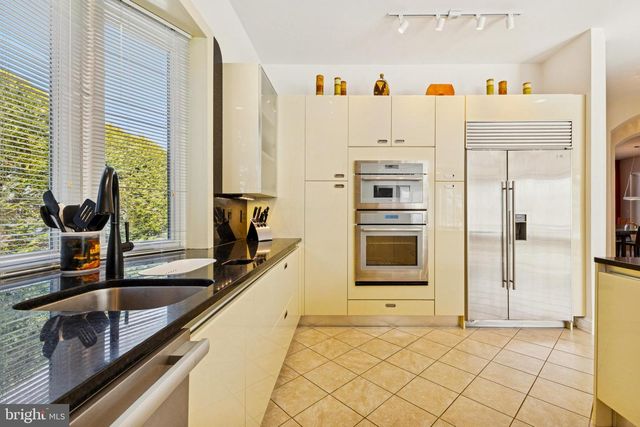 8268 ROXBOROUGH LOOP, Gainesville, VA 20155