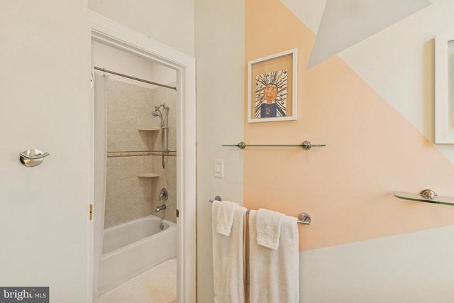 8268 ROXBOROUGH LOOP, Gainesville, VA 20155