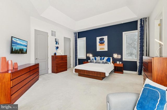 8268 ROXBOROUGH LOOP, Gainesville, VA 20155