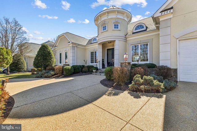 8268 ROXBOROUGH LOOP, Gainesville, VA 20155