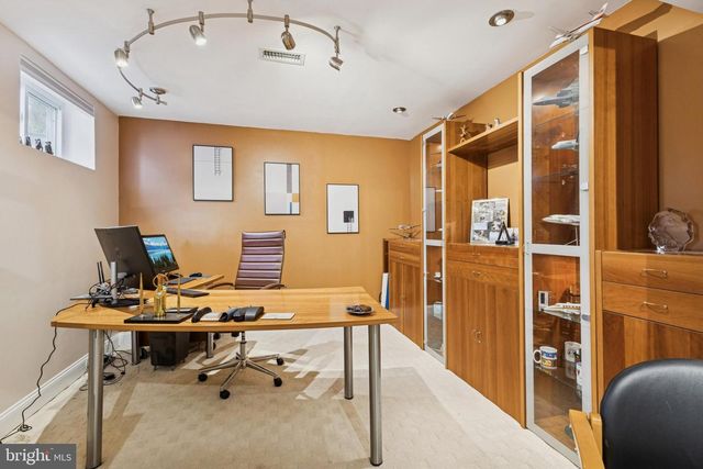 8268 ROXBOROUGH LOOP, Gainesville, VA 20155