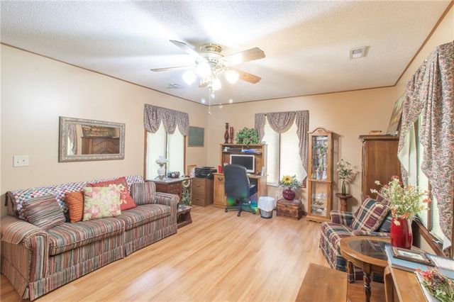 403 W Chestnut Street, Holden, MO 64040
