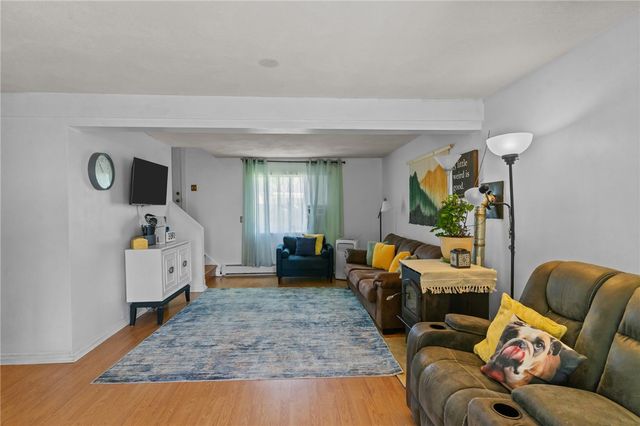 4 Clarke Street, Warwick, RI 02886