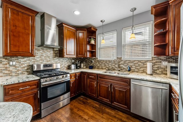 1412 S 14th Avenue, Maywood, IL 60153