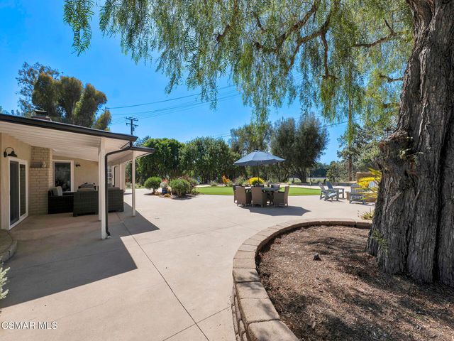 1092 La Cresta Drive, Thousand Oaks, CA 91362