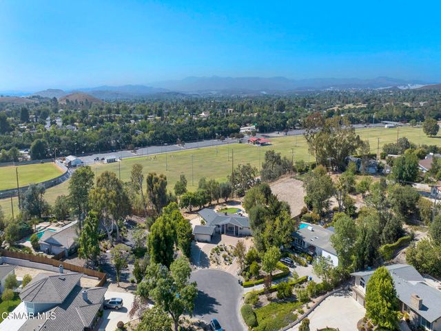 1092 La Cresta Drive, Thousand Oaks, CA 91362