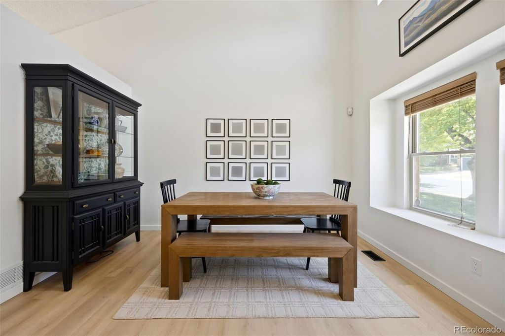 Image 5 of property listing at 5774 S Jebel Way, Centennial, CO 80015