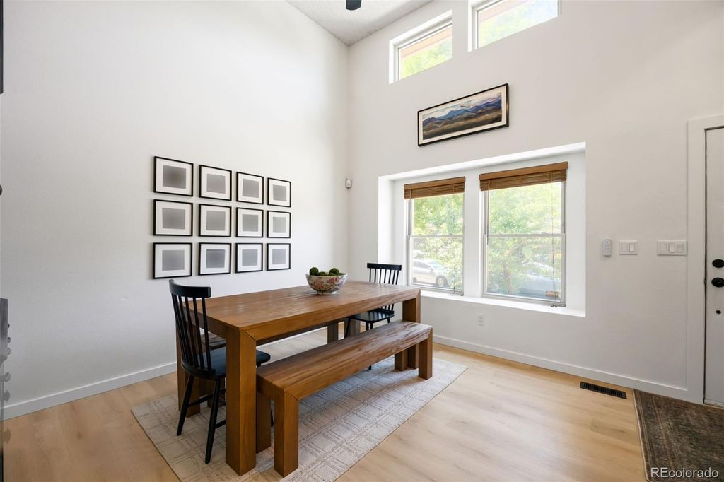 Image 6 of property listing at 5774 S Jebel Way, Centennial, CO 80015