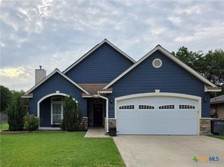 102 Lexington Lane, Victoria, TX 77901