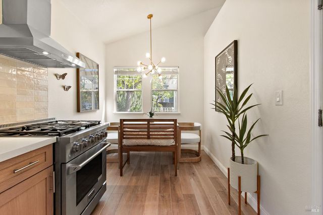 70 Marina Ridge Ct, Vallejo, CA 94591