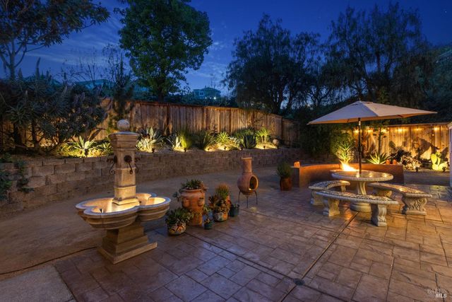 70 Marina Ridge Ct, Vallejo, CA 94591