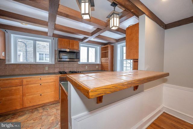 625 CHELTEN HILLS DR, Elkins Park, PA 19027