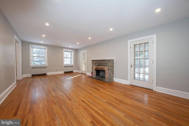 625 CHELTEN HILLS DR, Elkins Park, PA 19027