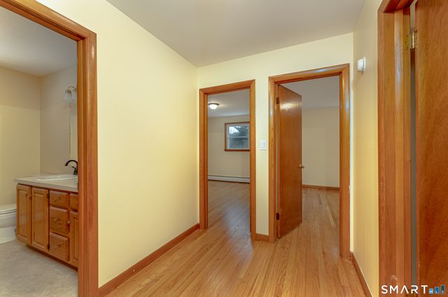 464 French Street, Watertown, CT 06779