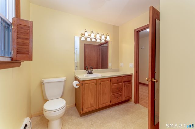 464 French Street, Watertown, CT 06779