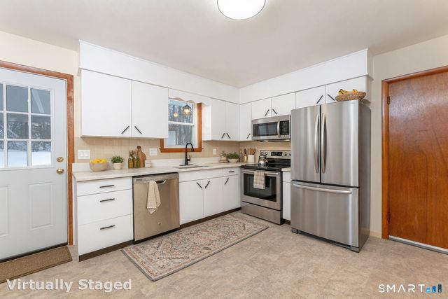 464 French Street, Watertown, CT 06779