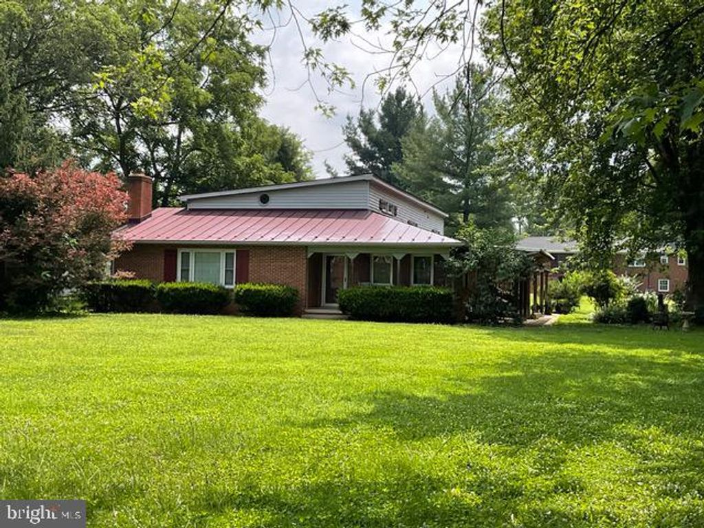 577 OLD FARM RD, Luray, VA 22835