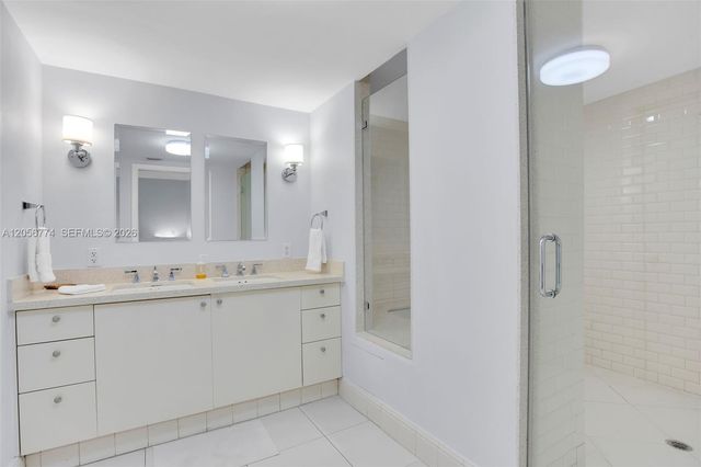 1250 Ocean Dr 2N, Miami Beach, FL 33139