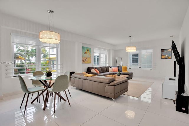 1250 Ocean Dr 2N, Miami Beach, FL 33139