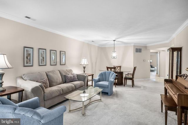 20 PEPPERGRASS DR N, Mt Laurel, NJ 08054