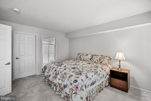 20 PEPPERGRASS DR N, Mt Laurel, NJ 08054