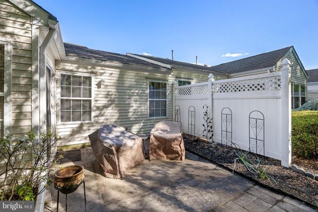 20 PEPPERGRASS DR N, Mt Laurel, NJ 08054