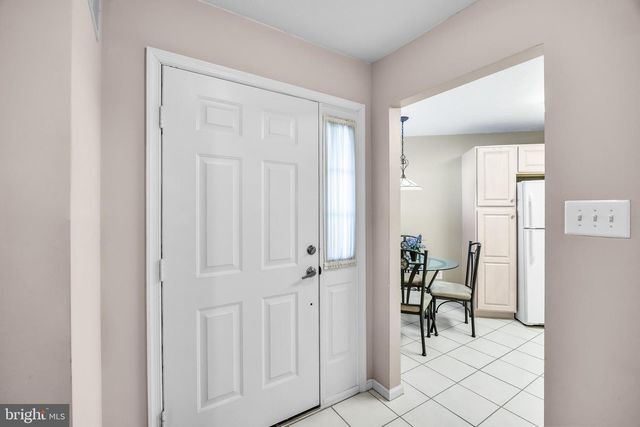 20 PEPPERGRASS DR N, Mt Laurel, NJ 08054