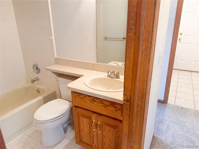 52186 Jacqueline Court, Macomb, MI 48042