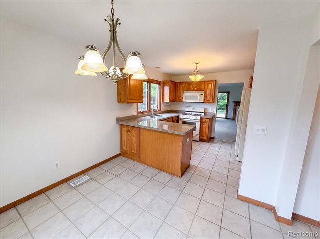 52186 Jacqueline Court, Macomb, MI 48042