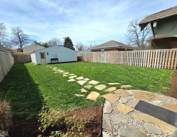 60 N Kenyon Street, Indianapolis, IN 46219