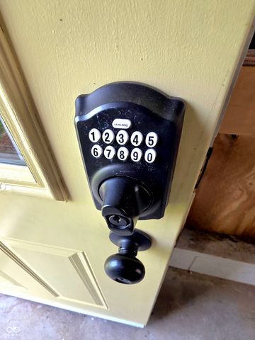 60 N Kenyon Street, Indianapolis, IN 46219