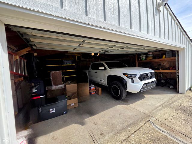 60 N Kenyon Street, Indianapolis, IN 46219