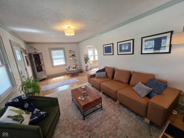 60 N Kenyon Street, Indianapolis, IN 46219